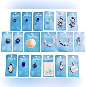 Lot of 18 New Jewelry Charms & Pendants Sea/Ocean, Stone/Crystal Themes